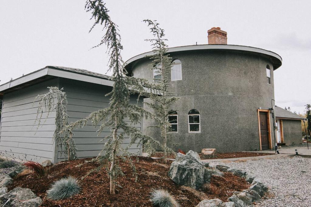 Lavender Castle Villa Sequim Exterior photo
